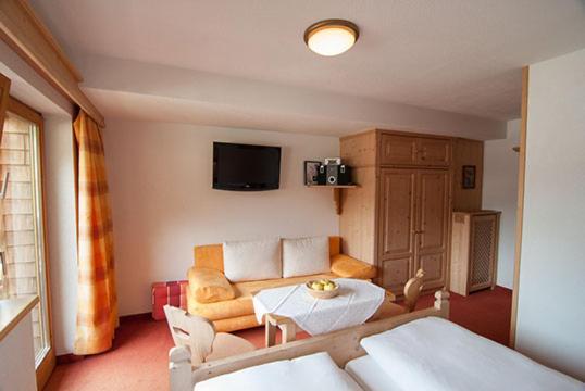 Appartement Pension Strolz Бихлбах Екстериор снимка